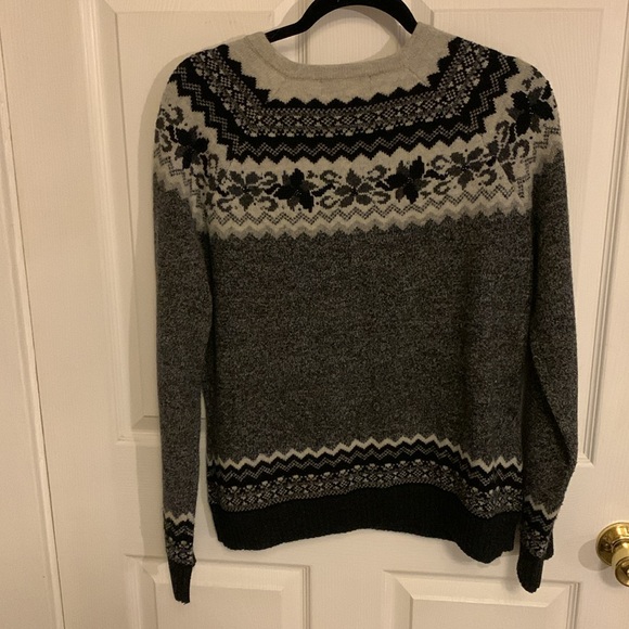 Eddie Bauers Women’s Crew-Neck Lambswool Long Sleeve Cardigan Cottage Core SZ L - Picture 2 of 12